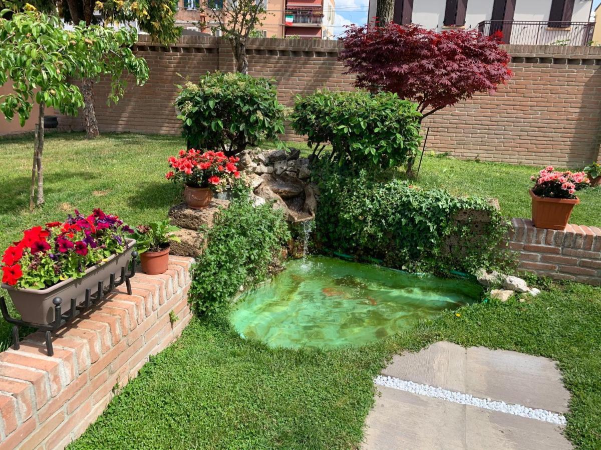 Villa Oasi Ferrara Eksteriør billede