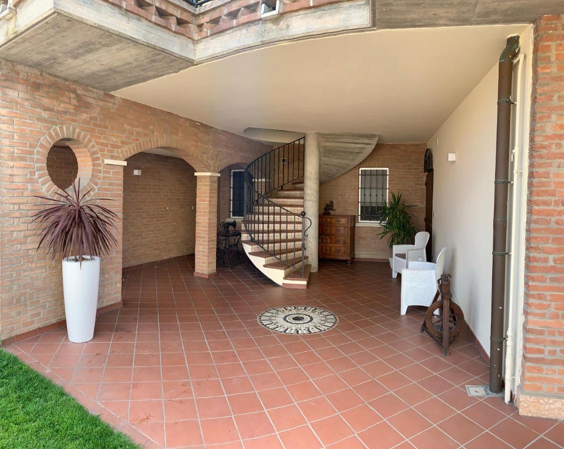 Villa Oasi Ferrara Eksteriør billede