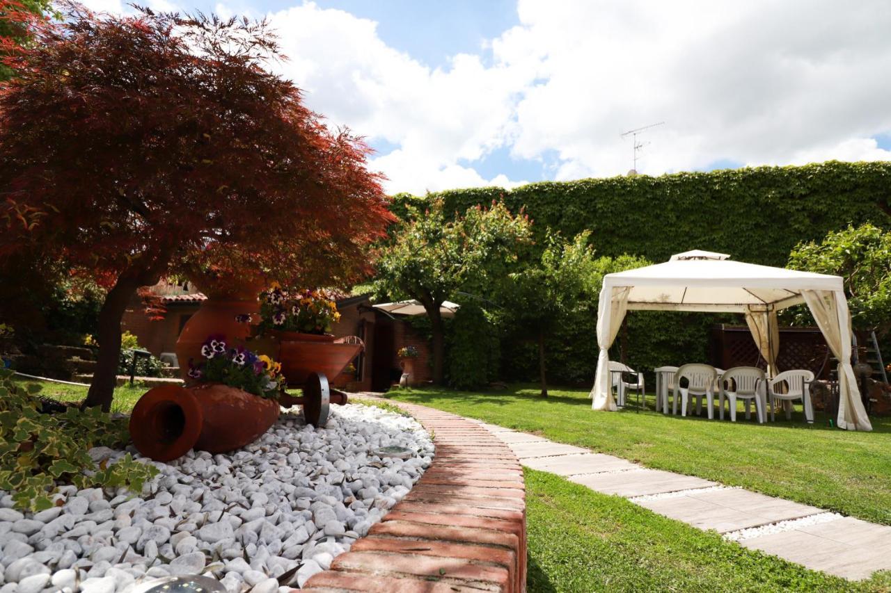 Villa Oasi Ferrara Eksteriør billede