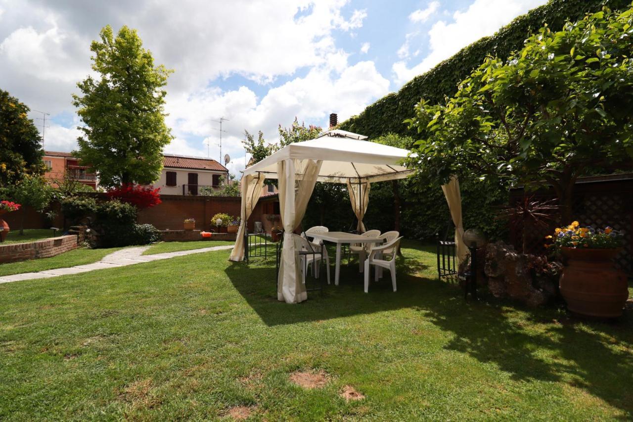 Villa Oasi Ferrara Eksteriør billede