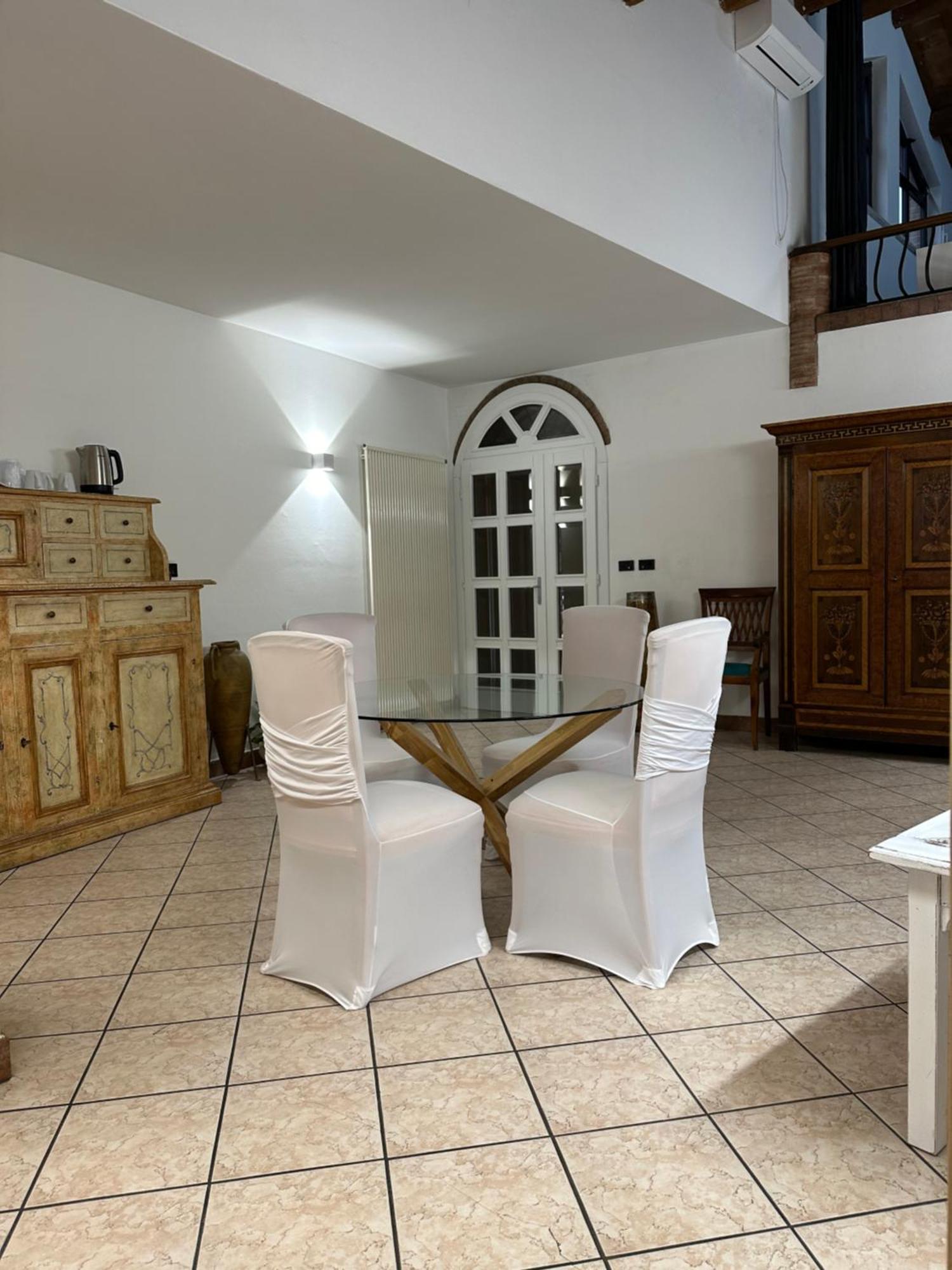 Villa Oasi Ferrara Eksteriør billede