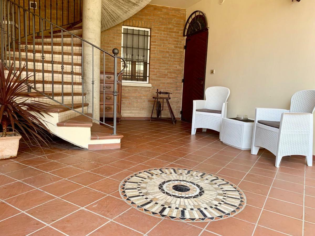 Villa Oasi Ferrara Eksteriør billede